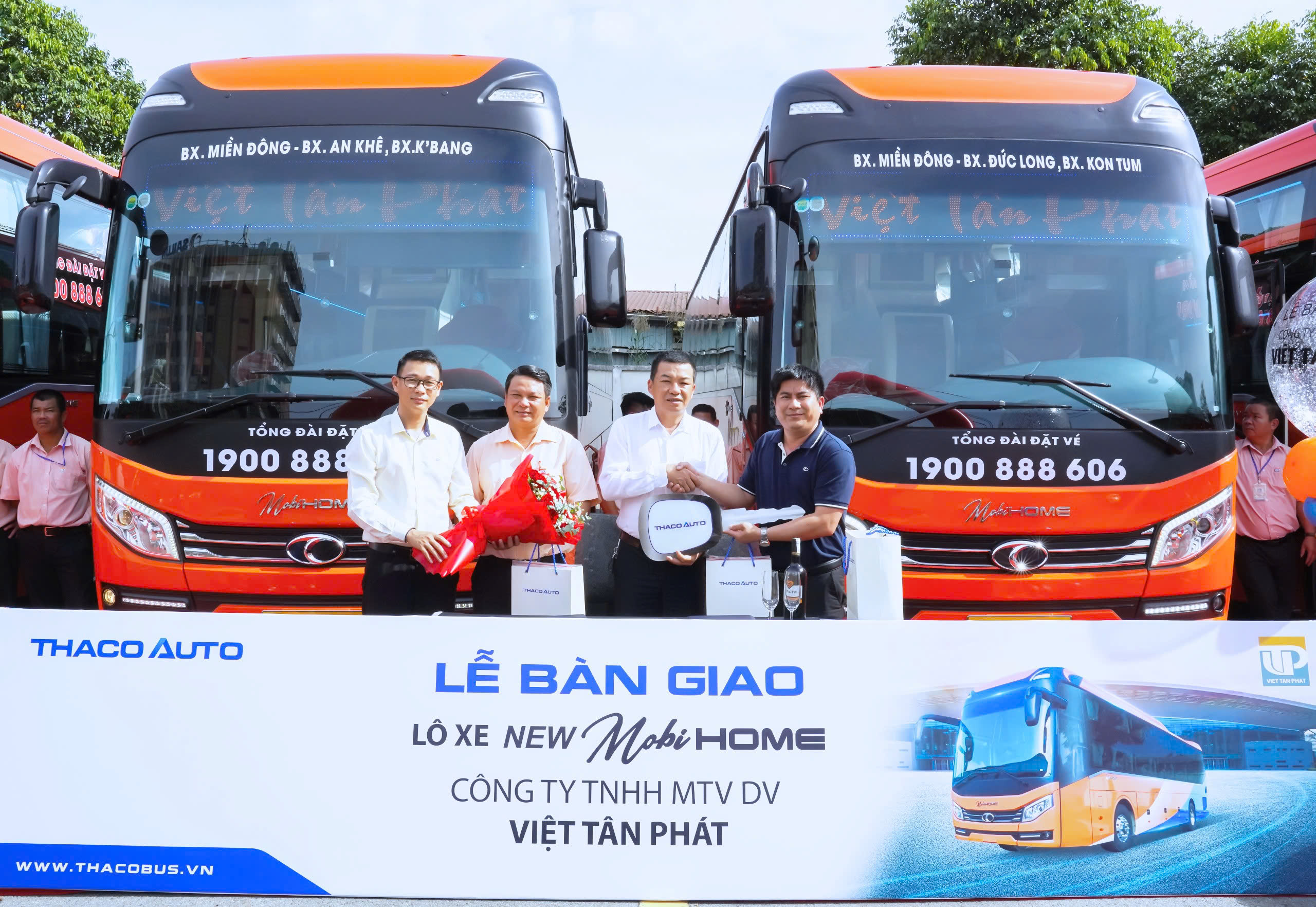 Bàn giao lô 06 xe Mobihome TB.34A ( 34 giường - VIP) phục vụ vận tải hành khách tuyến cố định từ TP.HCM - khu vực Tây Nguyên.